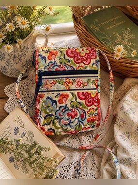 Vera Bradley Va Va Bloom Mini Crossbody Wallet Bag Retired Print